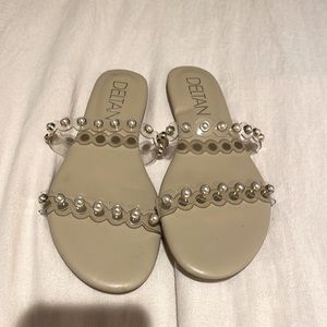 Deltan womens size 5.5 nude sandals with pearl/gold detail